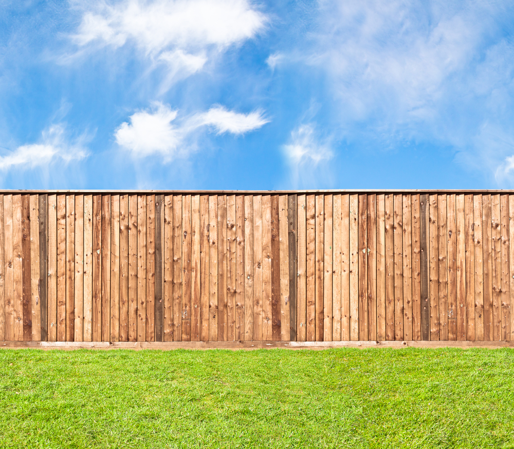 Fence Contractor Edmonton | 819 Blacklock Way SW, Edmonton, AB T6W 1C6, Canada | Phone: (587) 414-7635
