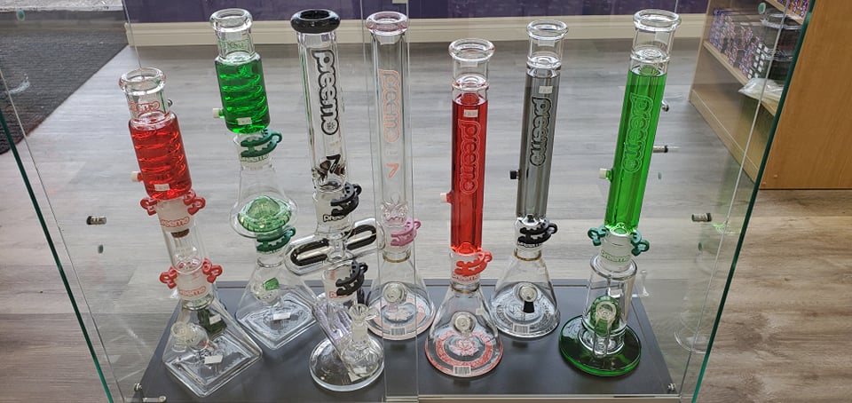 Your Bong Shop | 435 Mara Rd Unit B, Beaverton, ON L0K 1A0, Canada | Phone: (905) 960-4519
