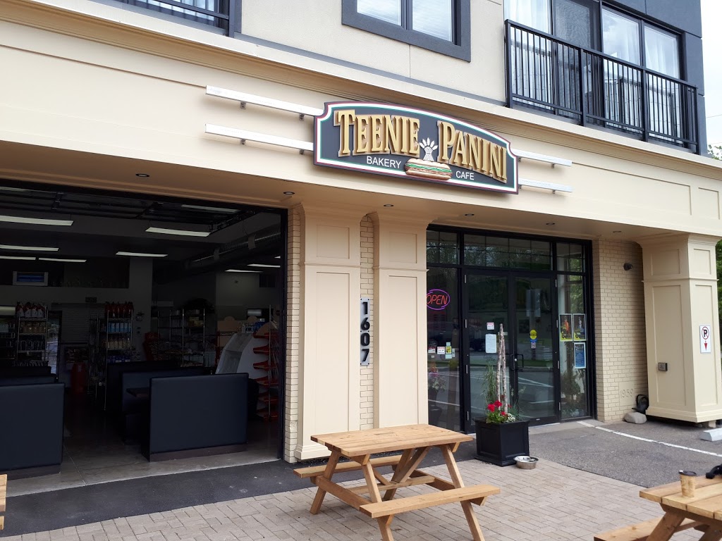 Teenie Panini Bakery Cafe | 1607 Four Mile Creek Rd, Niagara-on-the-Lake, ON L0S 1J0, Canada | Phone: (289) 868-9503