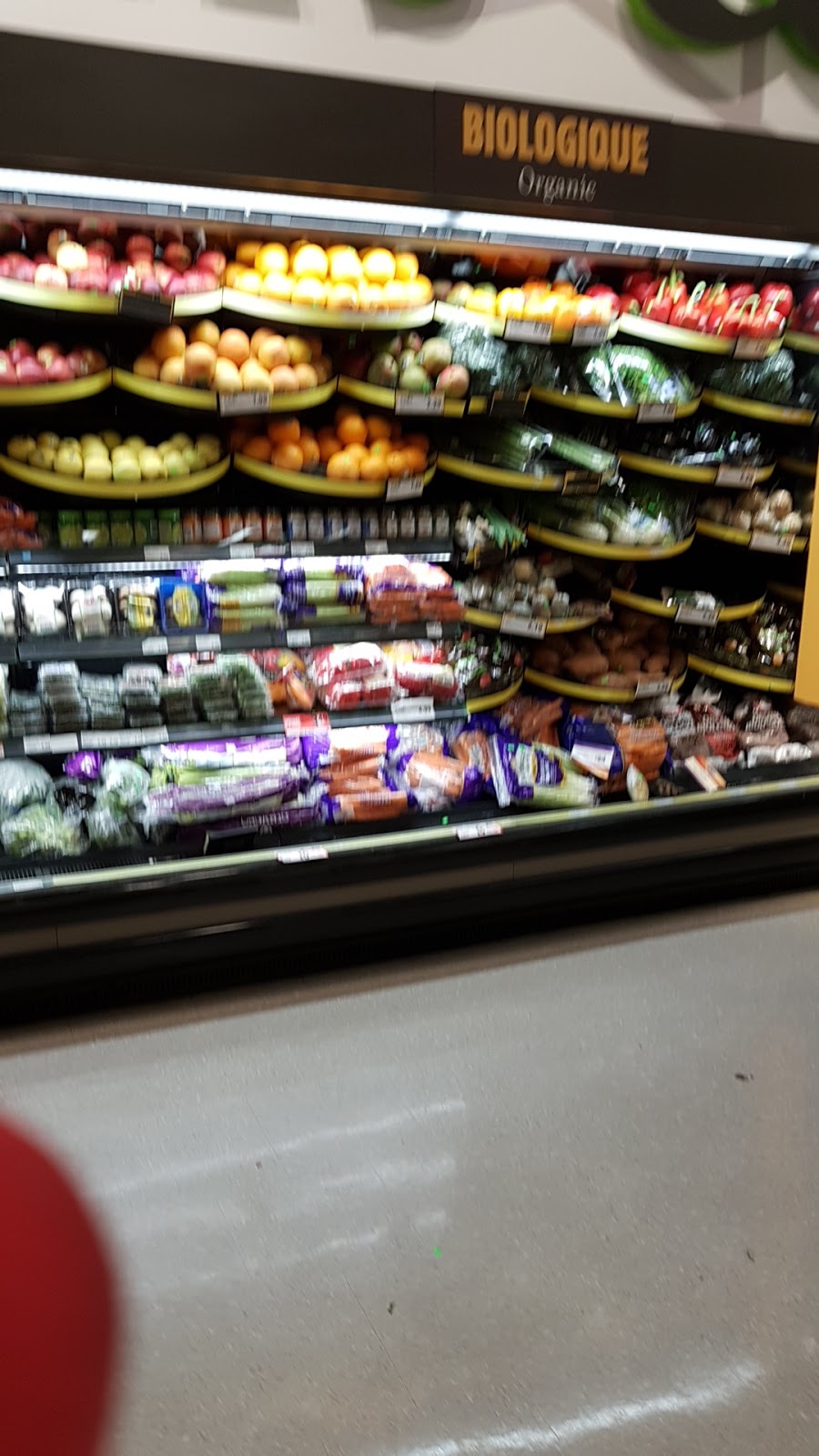 Metro Plus Plouffe Bromont | 89c Boulevard de Bromont, Bromont, QC J2L 2K5, Canada | Phone: (450) 534-5373