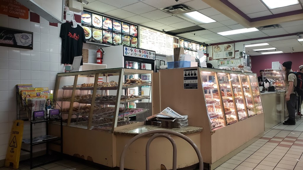 Duffins Donuts | 1391 E 41st Ave, Vancouver, BC V5W 3R9, Canada | Phone: (604) 325-5544