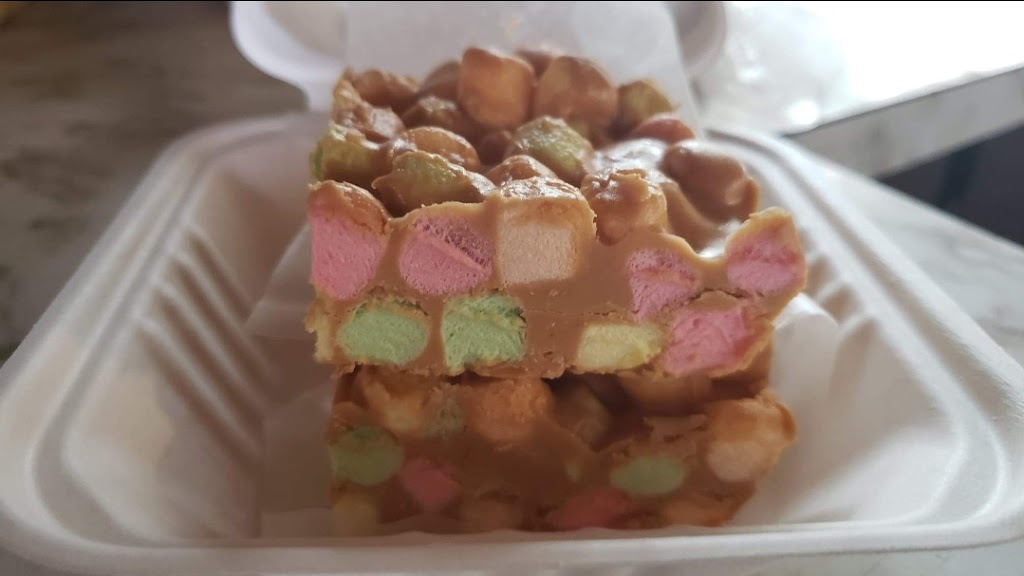 Nana & Papas Bakery Ltd | 897 Island Hwy W #104, Parksville, BC V9P 2E9, Canada | Phone: (250) 586-1162