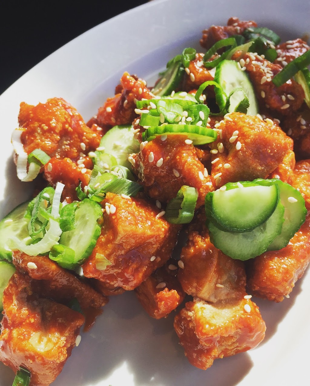 Browns Socialhouse | 15331 37 St NW, Edmonton, AB T5Y 6A1, Canada | Phone: (780) 761-1533