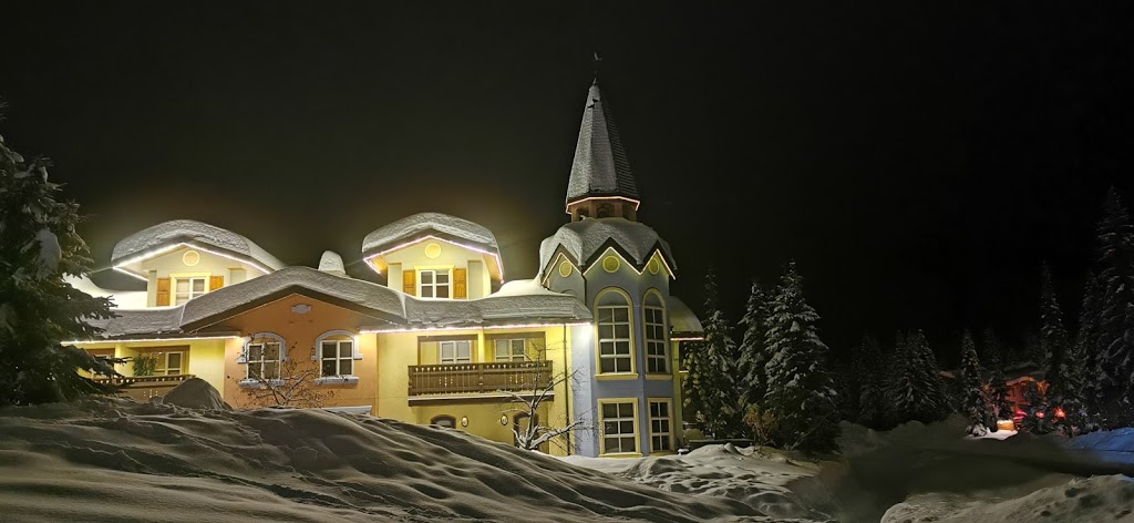 Crystal Forest Condominiums Sun Peaks | 3170 Creekside Way, Sun Peaks, BC V0E 5N0, Canada | Phone: (250) 578-6969