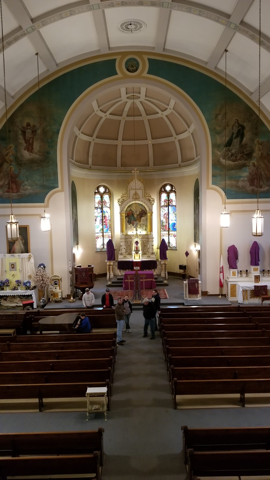 Community Thrift Store at Historic Holy Trinity | 1419 Falls St, Niagara Falls, NY 14303, USA | Phone: (716) 299-0799