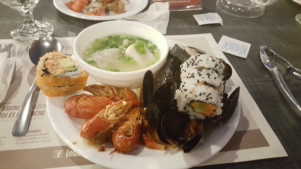 Buffet des Continents de Drummondville | 155 Rue Robert Bernard, Drummondville, QC J2C 8G5, Canada | Phone: (819) 478-1099