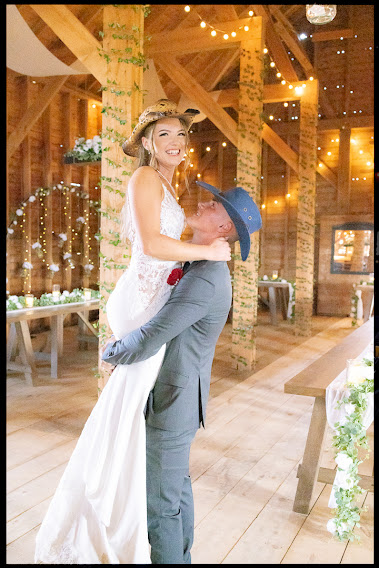 Rustic Silo Barn | 1176 2nd Line, Churchill, ON L0L 1K0, Canada | Phone: (905) 252-5718