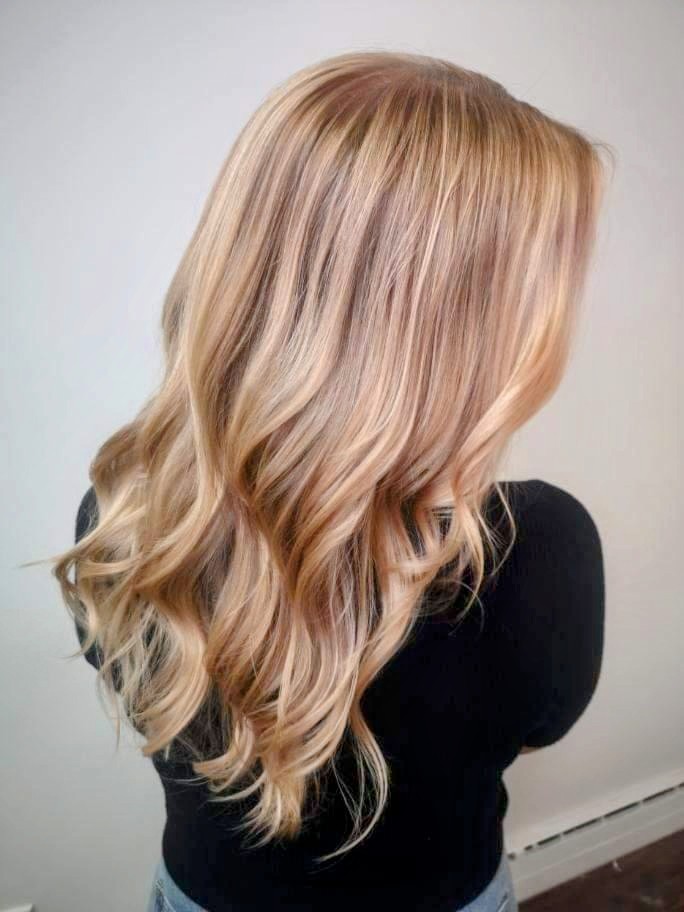 Salon Toque & Talons | 296 Rue Sainte-Anne, Varennes, QC J3X 1R7, Canada | Phone: (450) 985-2030
