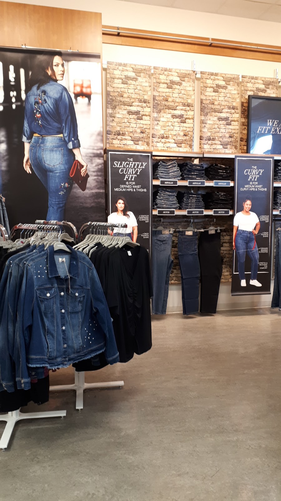 Penningtons | 2085 Tenth Line Rd, Orléans, ON K4A 4C5, Canada | Phone: (613) 841-9385