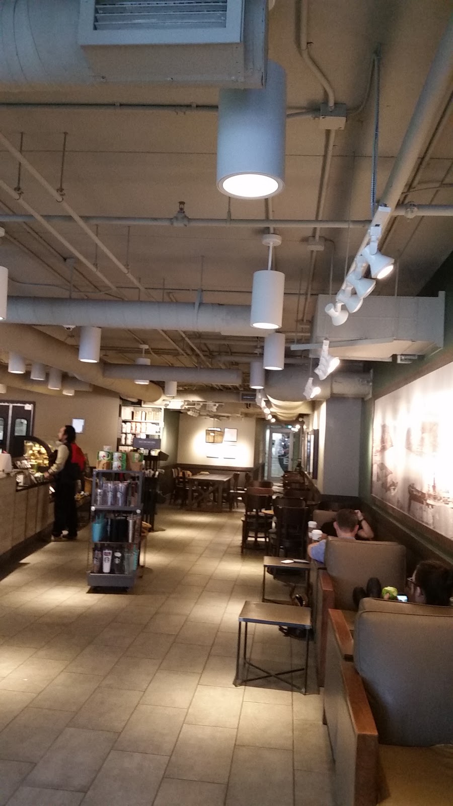 Starbucks | cafe | 215 Water St Suite #F5, St. Johns, NL A1C 6C9, Canada | 7097221247 OR +1 709-722-1247
