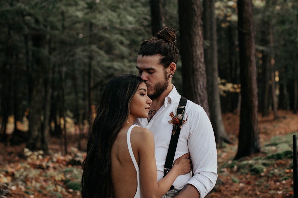 Brittany G Photography | 173 Eastern Ave, Delhi, ON N4B 1R8, Canada | Phone: (519) 533-9173