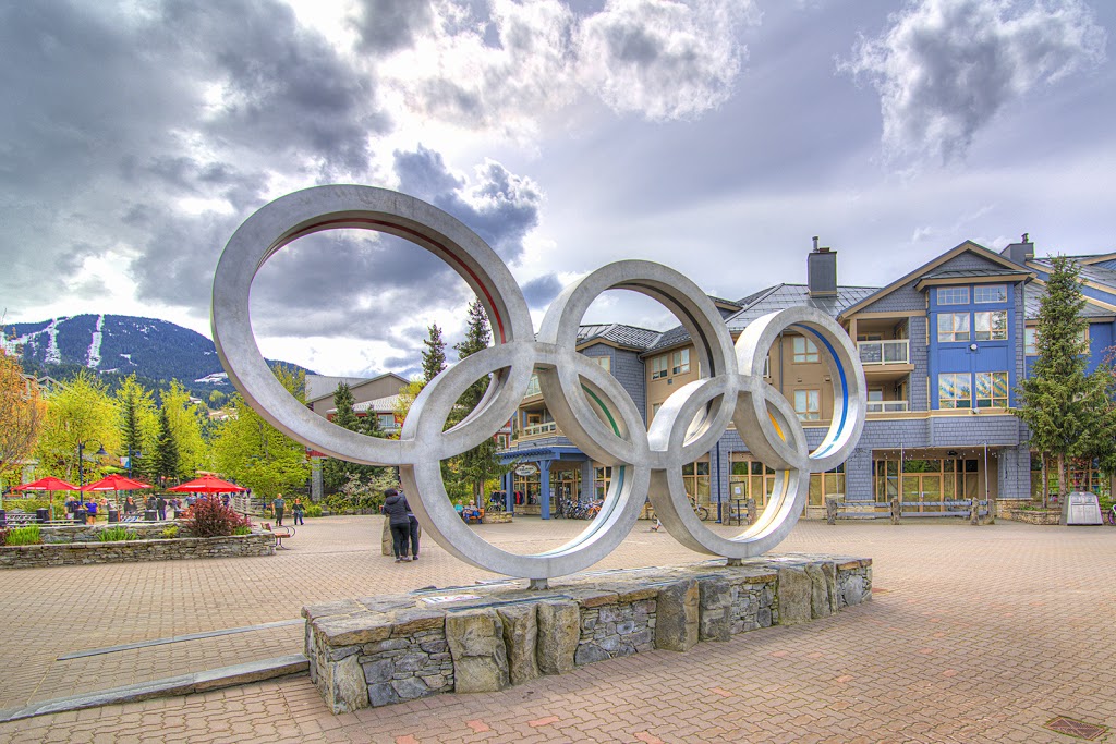 Whiski Jack Resorts Whistler | 2011 Innsbruck Dr #107, Whistler, BC V8E 0N3, Canada | Phone: (604) 962-0220