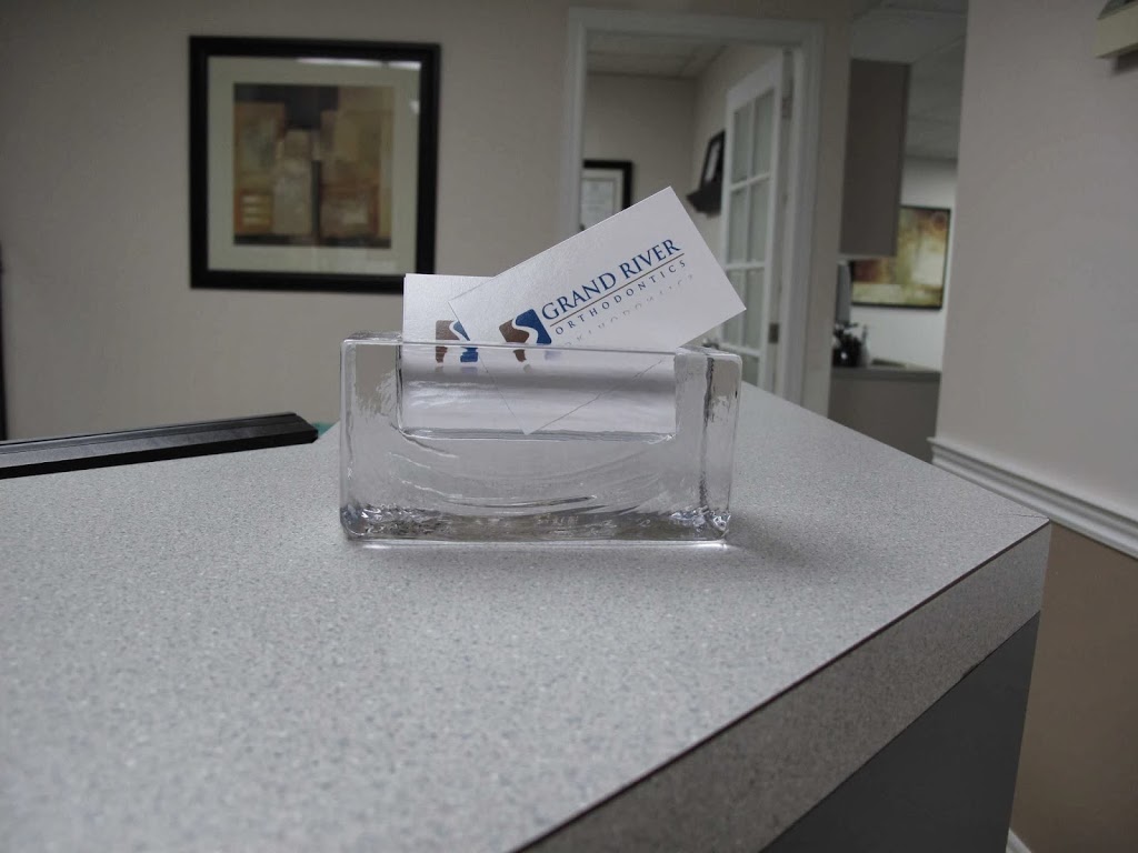 Grand River Orthodontics | 222 Fairview Dr #103, Brantford, ON N3R 2W9, Canada | Phone: (519) 759-2590