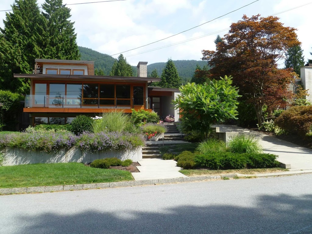 In Residence Design Group Inc. | 4280 Strathcona Rd, North Vancouver, BC V7G 1G3, Canada | Phone: (604) 551-3842