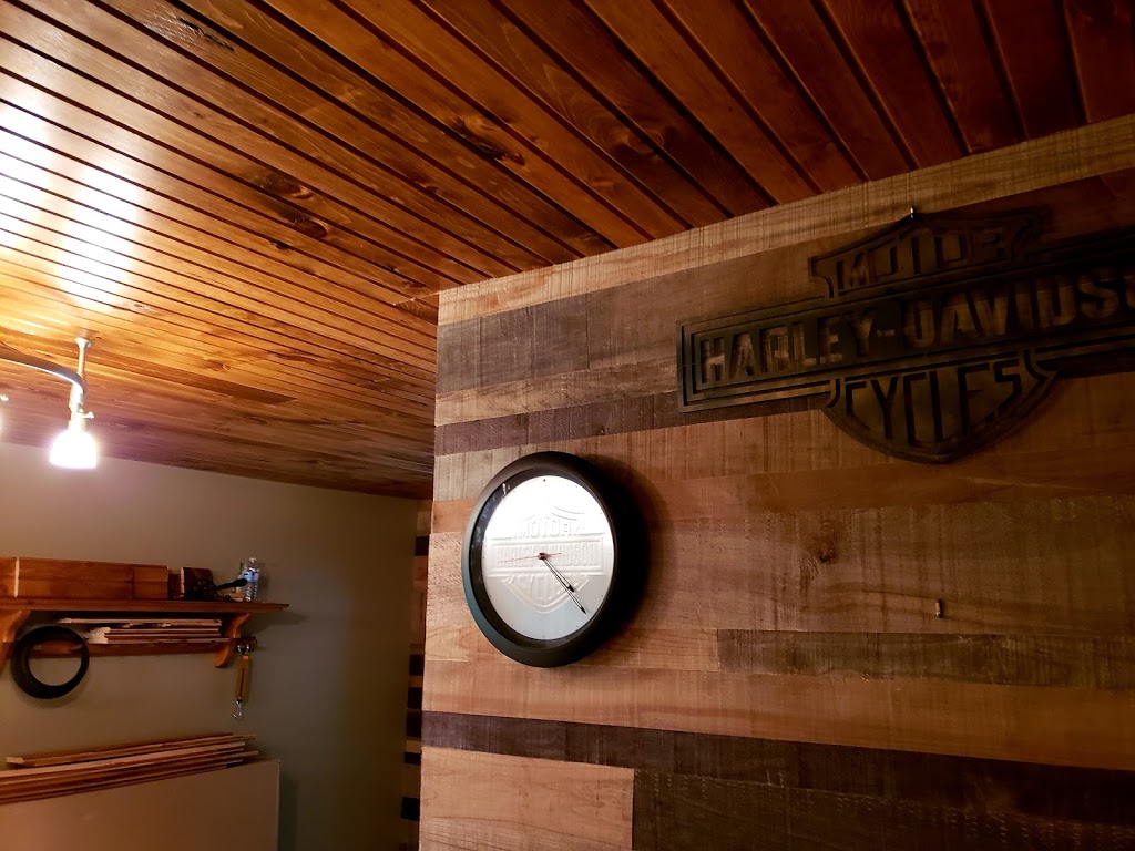 BreezeWood Floors Tillsonburg | 1300 Jackson Side Rd, Tillsonburg, ON N4G 4G7, Canada | Phone: (519) 688-3553