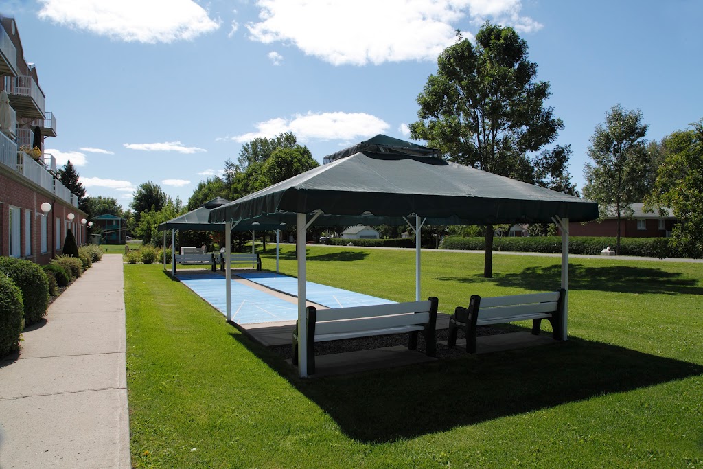 La Seigneurie Le Victorin | 5 Pl. de lEspérance, Victoriaville, QC G6S 0R8, Canada | Phone: (819) 758-5222
