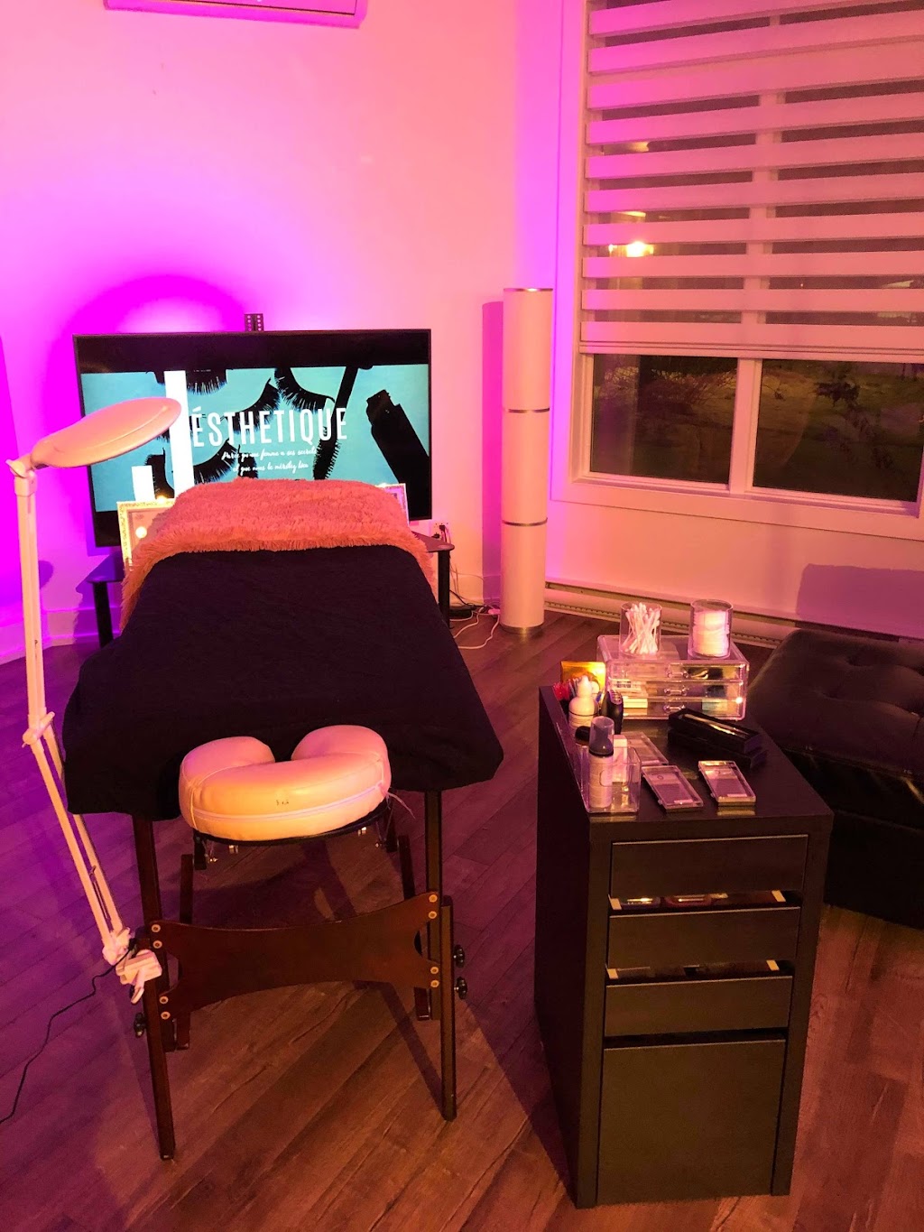 J.Esthetique | 905 Rue des Faucons, Sainte-Catherine, QC J5C 1R9, Canada | Phone: (514) 974-3593