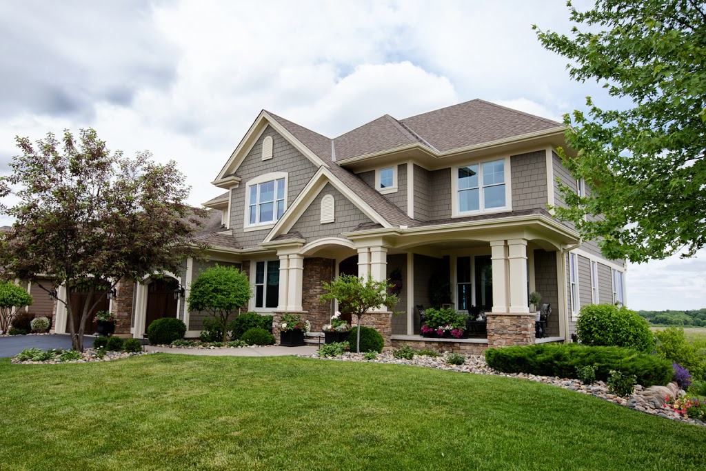 Hubbard Roofing & Exteriors Inc. | 1331 Lake Bonavista Dr SE, Calgary, AB T2J 0P4, Canada | Phone: (403) 995-0677
