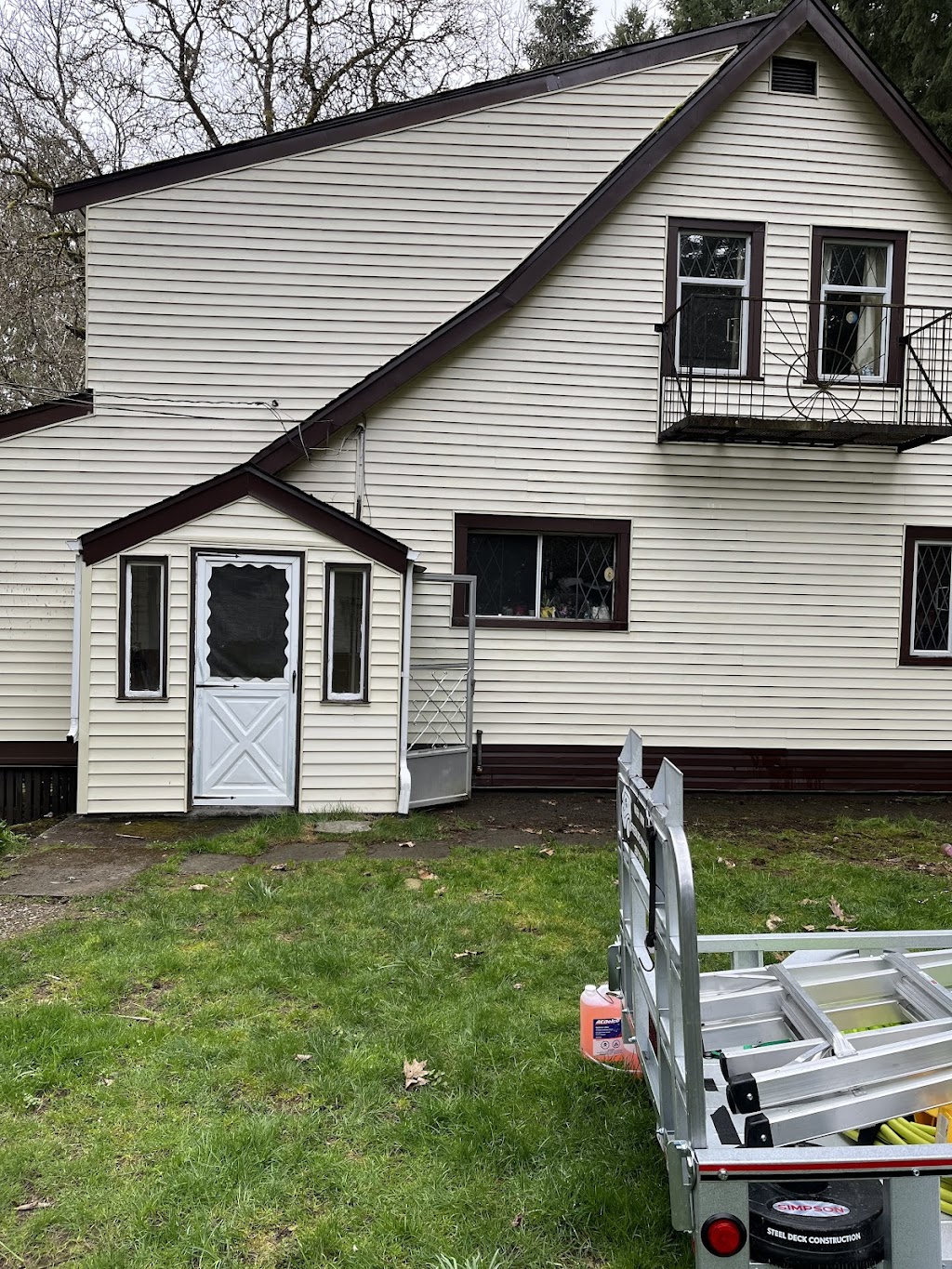 Wash Away Pressure Washing Co | 6121 Lane Rd, Duncan, BC V9L 4E2, Canada | Phone: (250) 710-1844