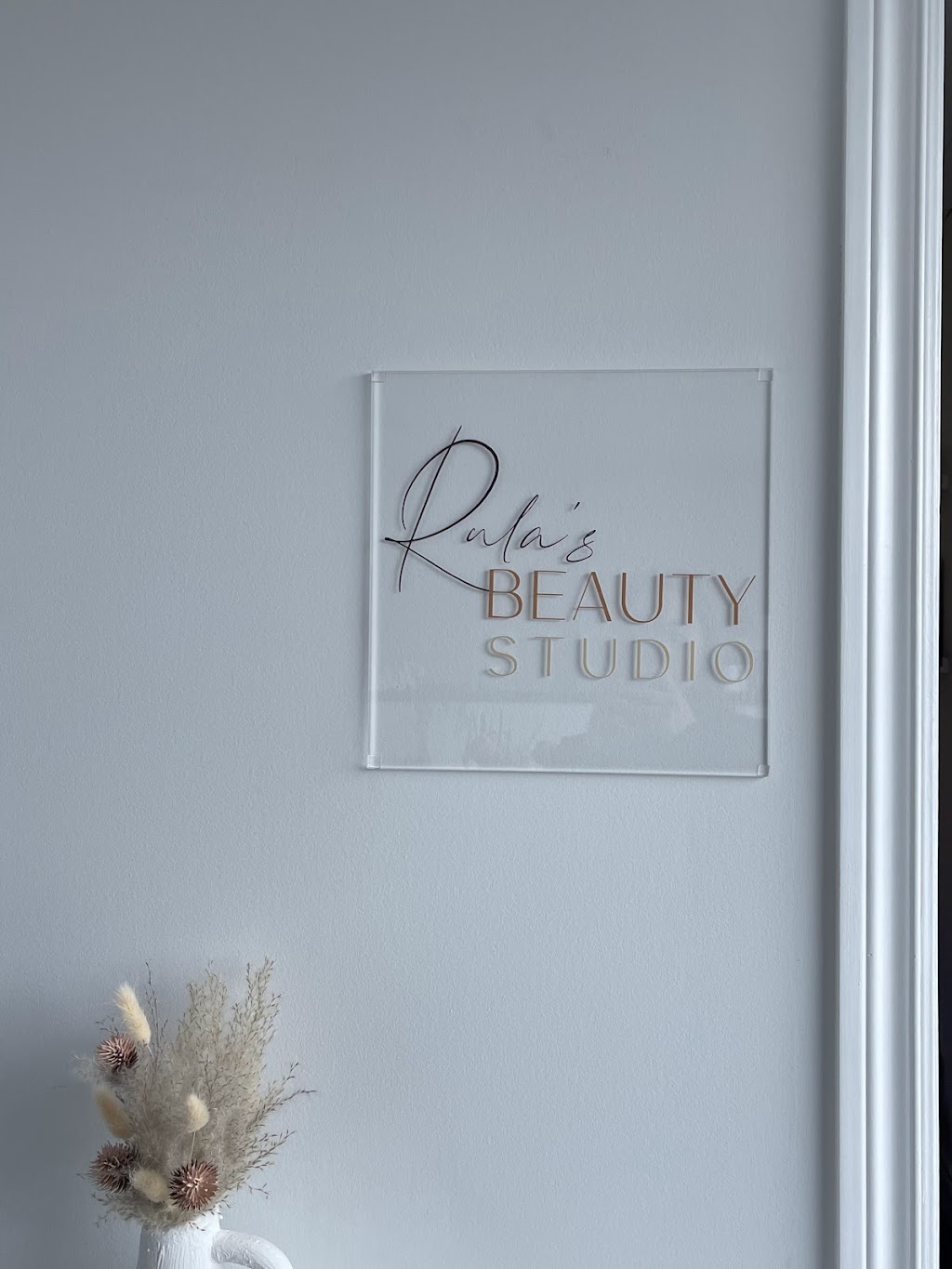 Rulas Beauty Studio | 114 Anderson Ave Unit 6, Markham, ON L6E 1A5, Canada | Phone: (647) 303-2775