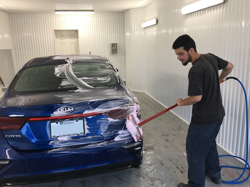 Ateliers Guy Begin | 342 Rue Principale, Saint-Honoré-de-Shenley, QC G0M 1V0, Canada | Phone: (418) 222-4885