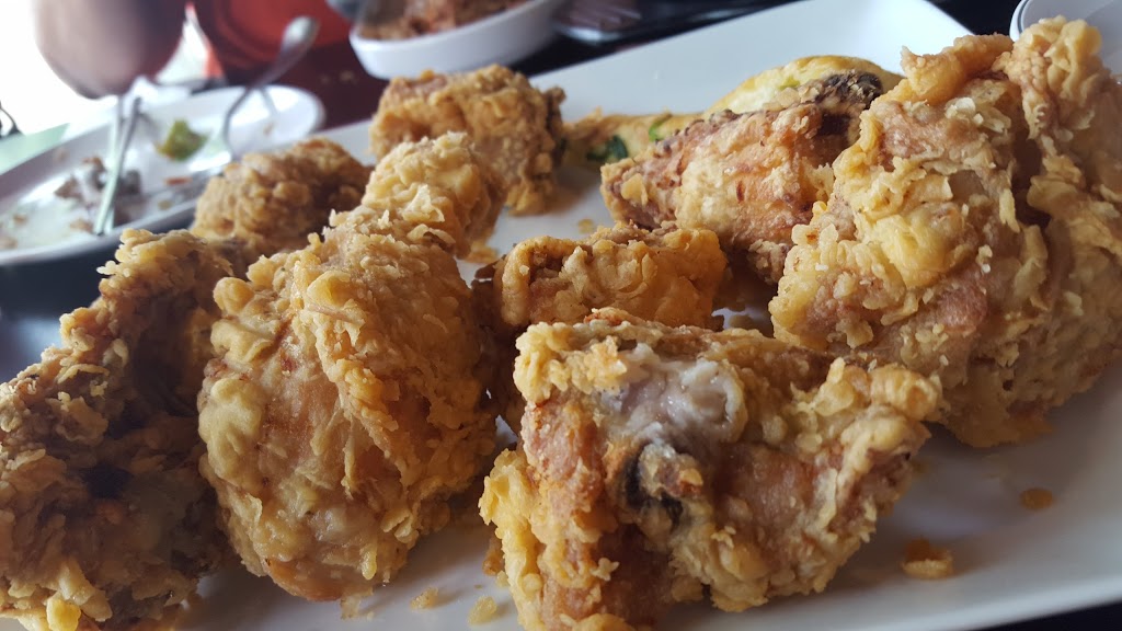 Dianes Kitchen | 1517 11th St W, Saskatoon, SK S7M 1H4, Canada | Phone: (306) 244-3663