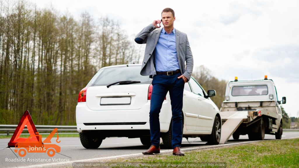 Johns Roadside Assistance Victoria | 551 Hillside Ave, Victoria, BC V8T 1Y8, Canada | Phone: (236) 237-1510