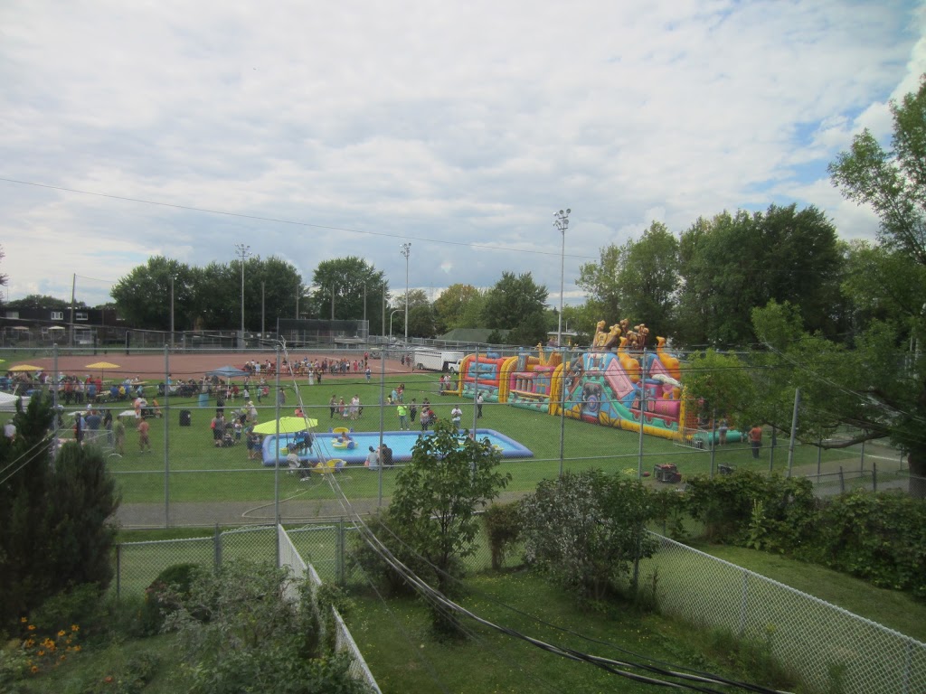 Parc Victorin | 966 Avenue Pothier, Brossard, QC J4W 2A2, Canada | Phone: (450) 923-6311