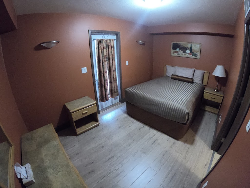 Avalon Inn | 9106 Main St, Osoyoos, BC V0H 1V0, Canada | Phone: (250) 495-6334