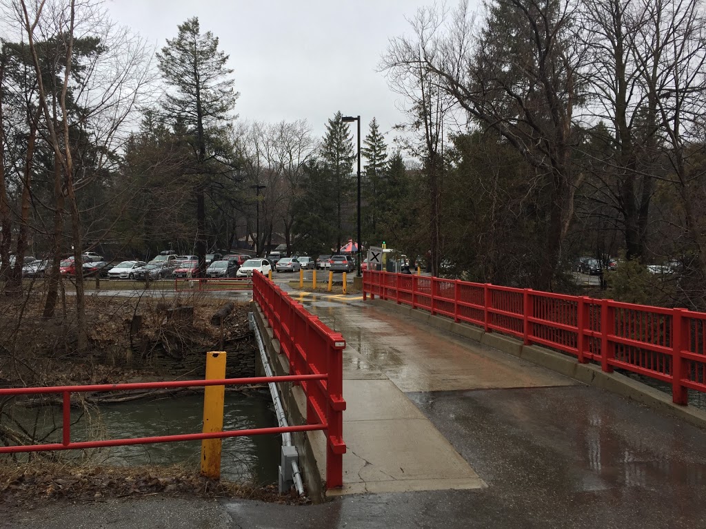 F Lot | North York, ON M3C 1N9, Canada