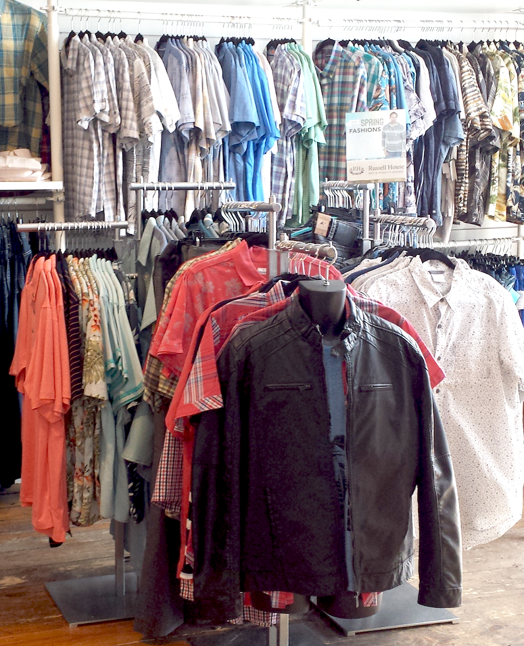 Russell House Apparel | 211 Main St #1, Port Stanley, ON N5L 1C4, Canada | Phone: (519) 782-7781