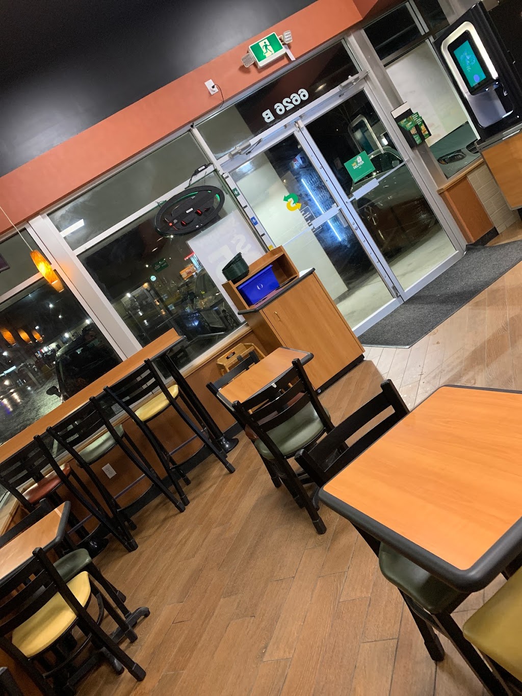 Subway | 6626B E Hastings St, Burnaby, BC V5B 1S2, Canada | Phone: (604) 299-0449