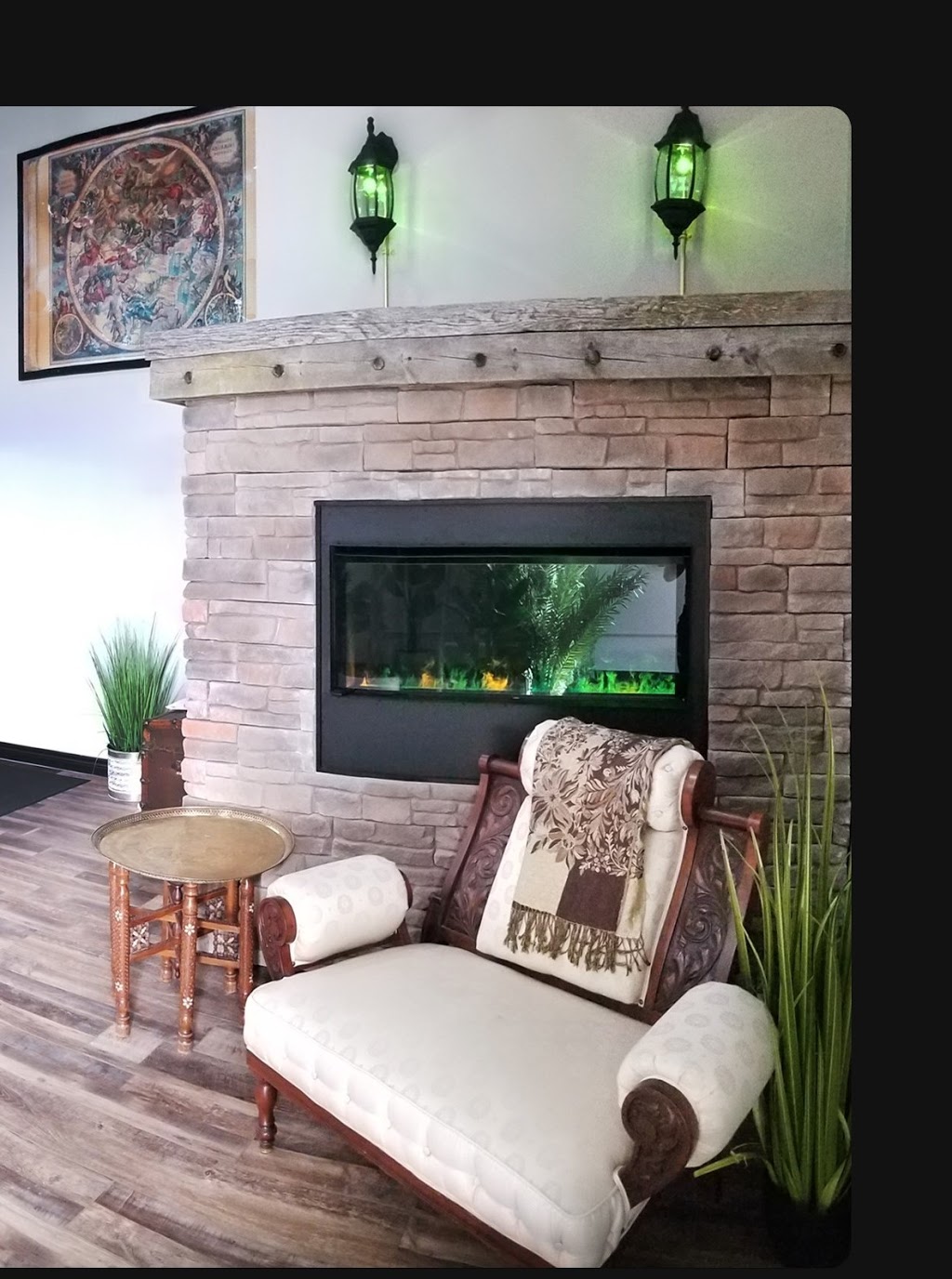 Grand Cannabis Dunnville | 217 Broad St E, Dunnville, ON N1A 1G1, Canada | Phone: (905) 863-1420