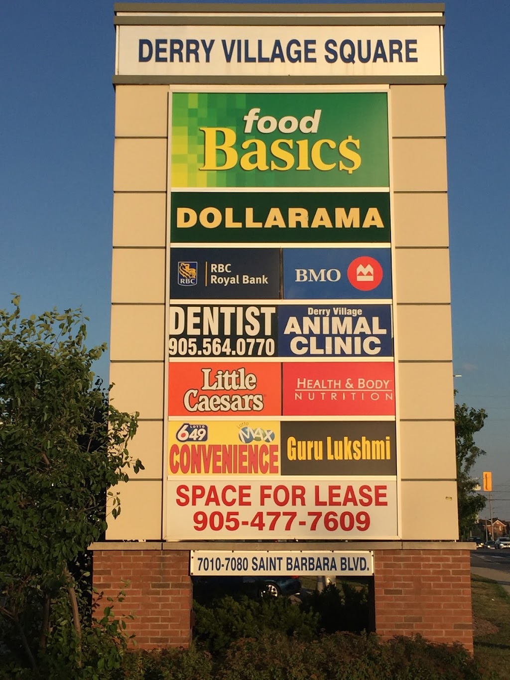 RBC Royal Bank | 7020 St Barbara Blvd, Mississauga, ON L5W 0E6, Canada | Phone: (905) 795-2588