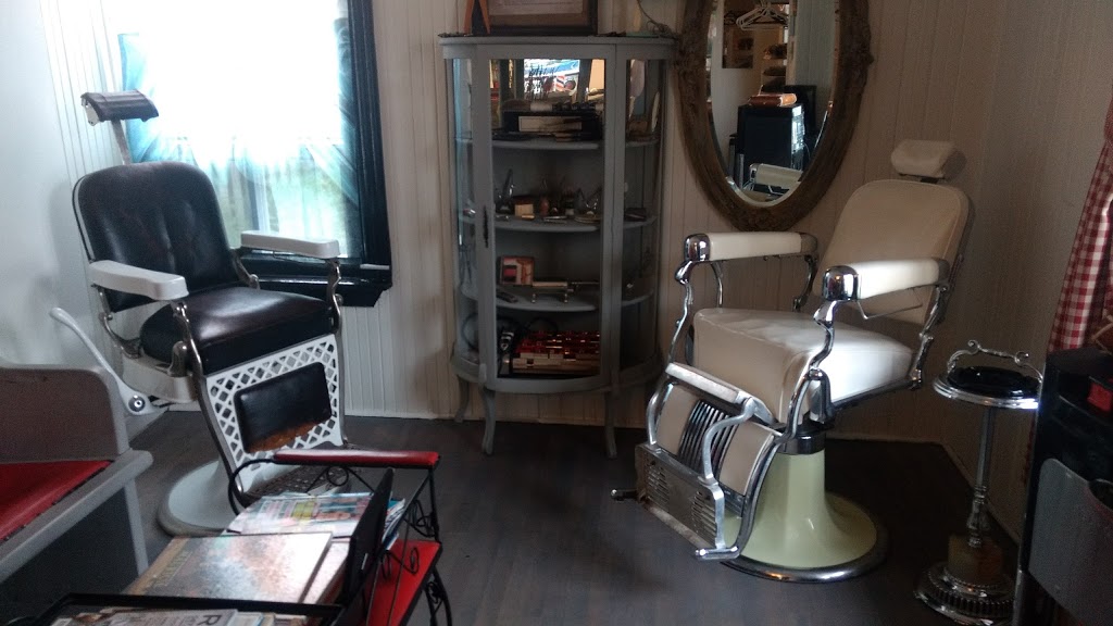 Salon De Coiffure Le Doigte | 714 6e Av, Grand-Mère, QC G9T 2H7, Canada | Phone: (819) 538-1549