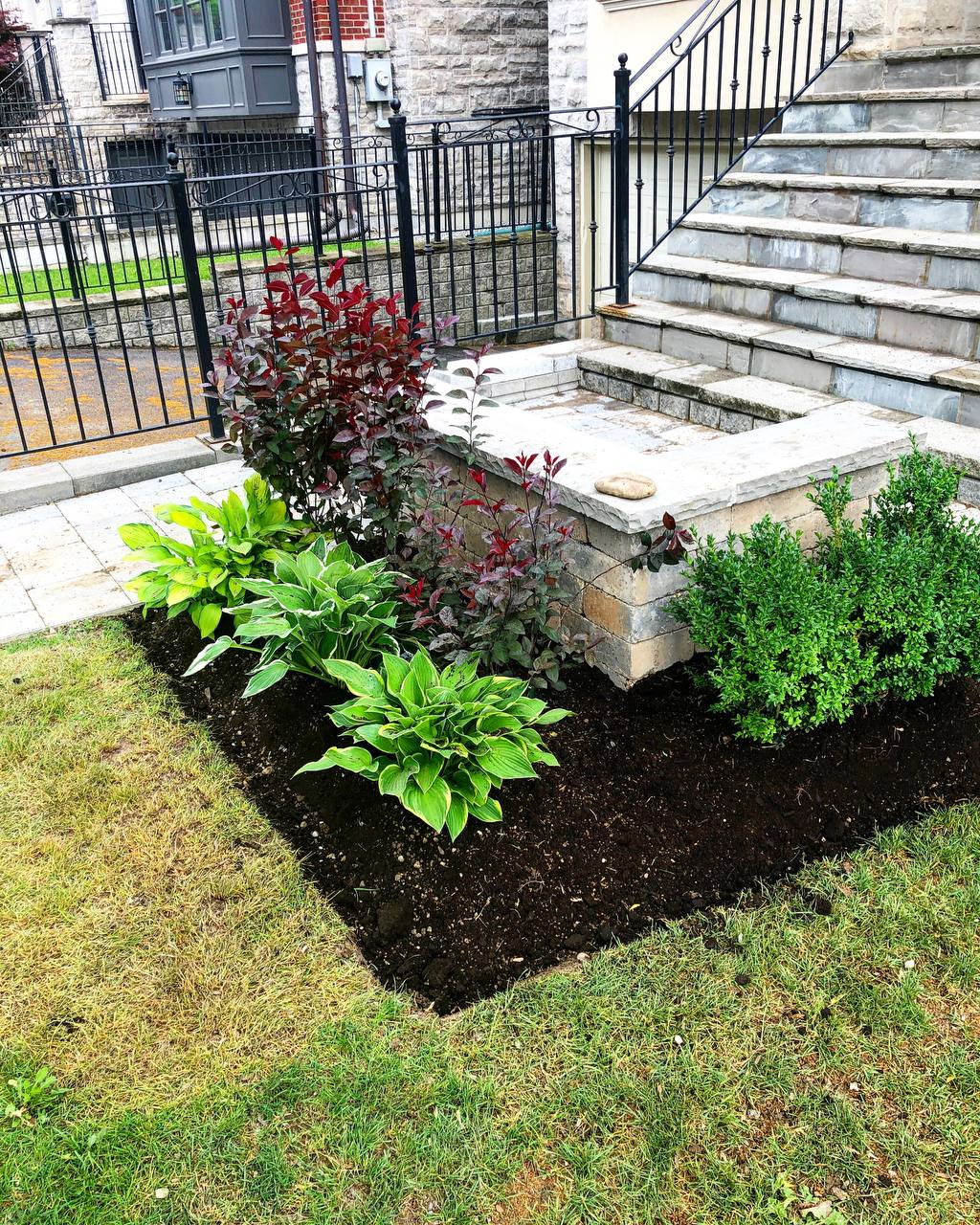GTA Grizzly LTD | Railing Contractor | 10873 Kennedy Rd Unit D, Markham, ON L6C 1P2, Canada | Phone: (647) 465-6957