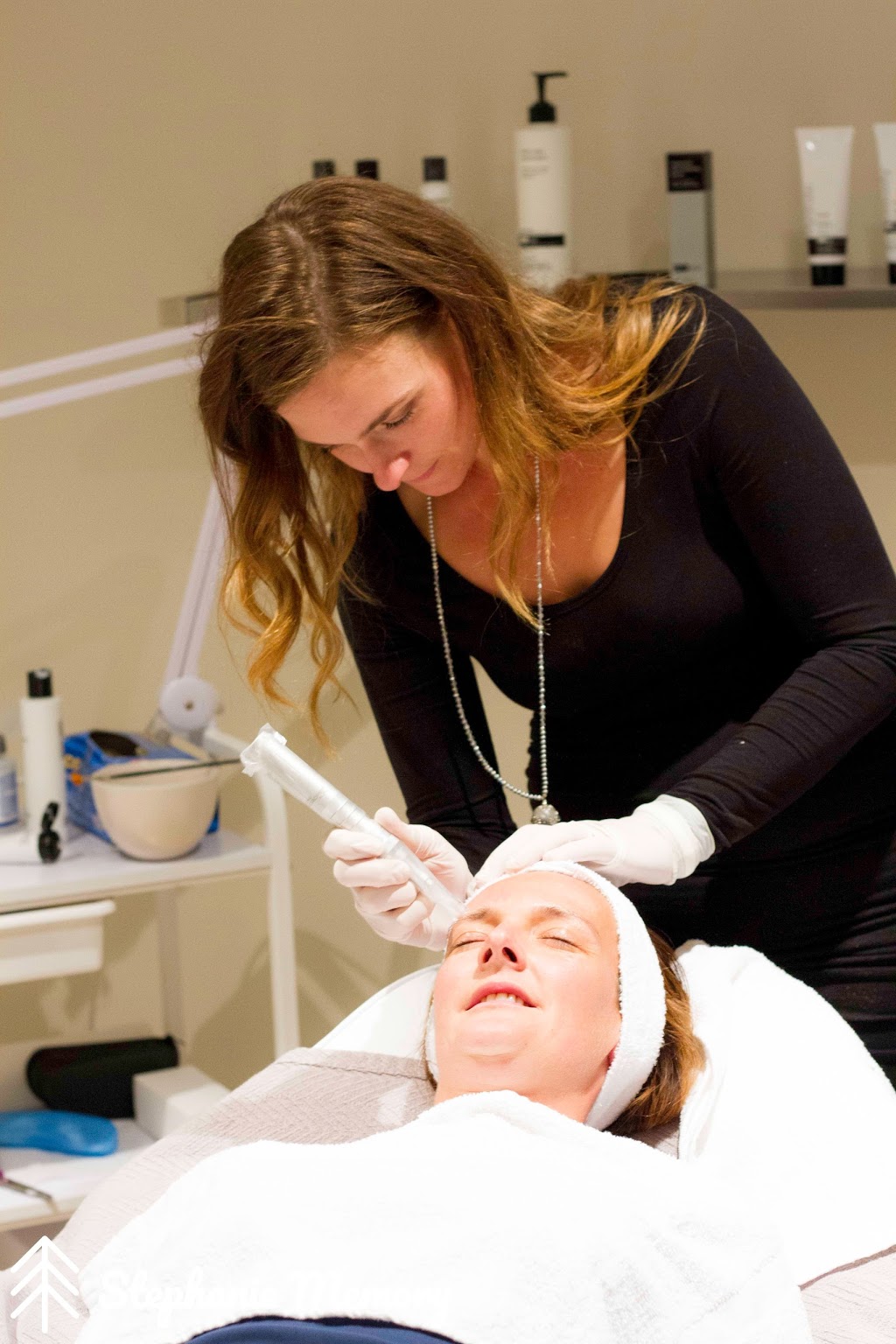 MediGlo Medical Spa | 1125 Muriel St, Innisfil, ON L9S 4W5, Canada | Phone: (905) 252-1547