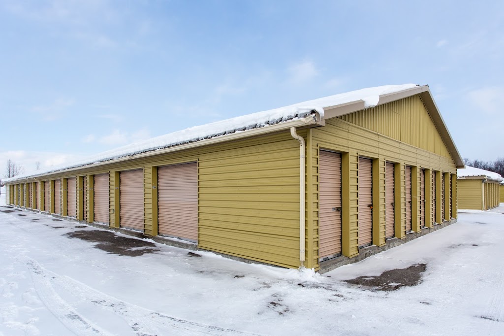 StorageMart | 370 Herchimer Ave, Belleville, ON K8N 0L2, Canada | Phone: (613) 962-1147