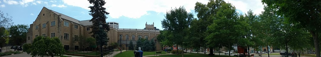 Yorkminster Park Baptist Church | 1585 Yonge St, Toronto, ON M4T 1Z9, Canada | Phone: (416) 922-1167