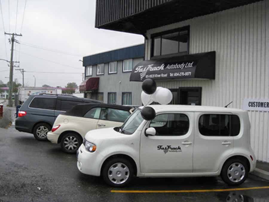 Fastrack Autobody | 11820 River Rd, Richmond, BC V6X 1Z7, Canada | Phone: (604) 276-8071