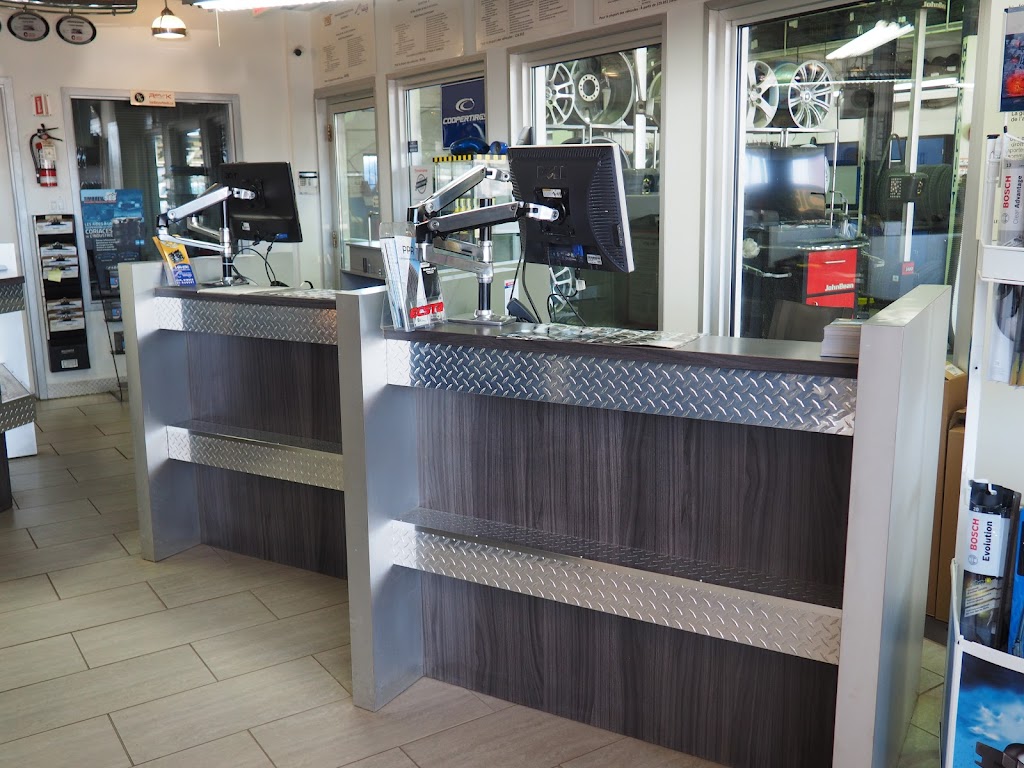 Pneus St-Hubert | 4616 Bd Kimber, Saint-Hubert, QC J3Y 8K5, Canada | Phone: (450) 462-9767