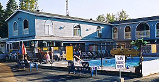 Kingsbridge Inn | 268 Main St, Wasaga Beach, ON L9Z 2N6, Canada | Phone: (705) 429-6364