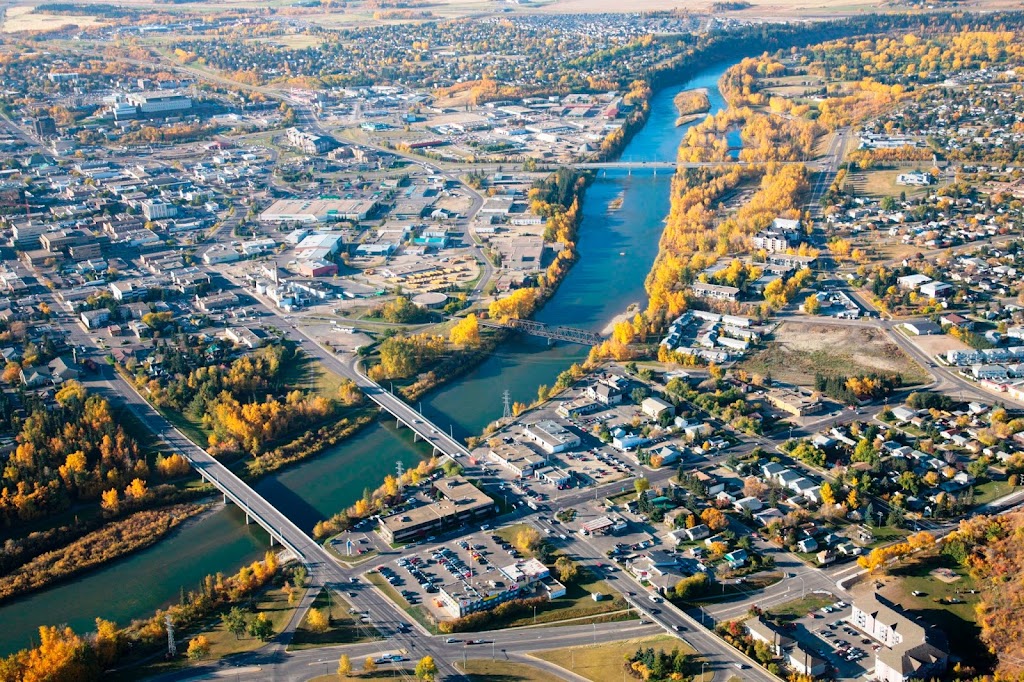 Coldwell Banker Ontrack Realty | 232 Spruce St #103, Red Deer, AB T4E 1B4, Canada | Phone: (403) 343-3344