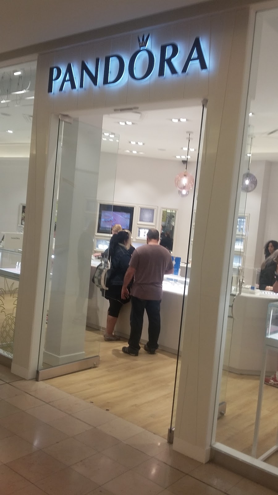 PANDORA Jewellery | 25 The West Mall #1714A, Etobicoke, ON M9C 1B8, Canada | Phone: (416) 621-6643