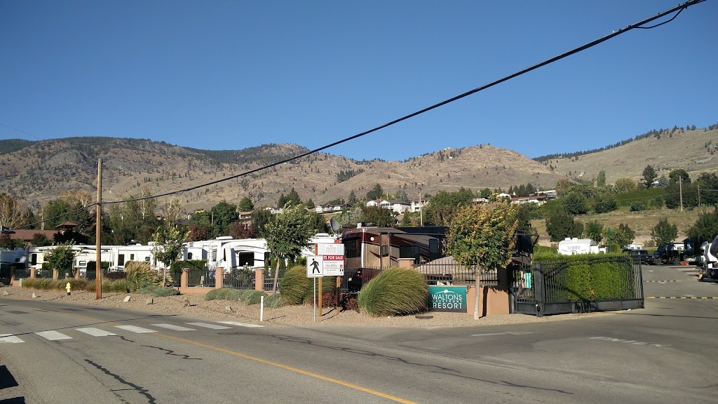 Waltons Lakefront Resort | 3207 Lakeshore Dr, Osoyoos, BC V0H 1V6, Canada | Phone: (250) 495-7033