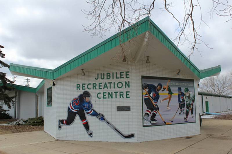 Jubilee Recreation Centre | 10013 96 Ave, Fort Saskatchewan, AB T8L 1T8, Canada | Phone: (780) 992-6256