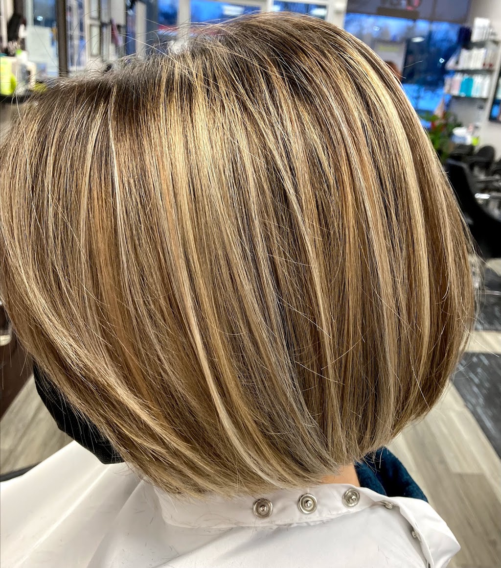 Linda’s Beauty Center | 41 Finlay Mill Rd, Midhurst, ON L9X 0N9, Canada | Phone: (705) 818-4247