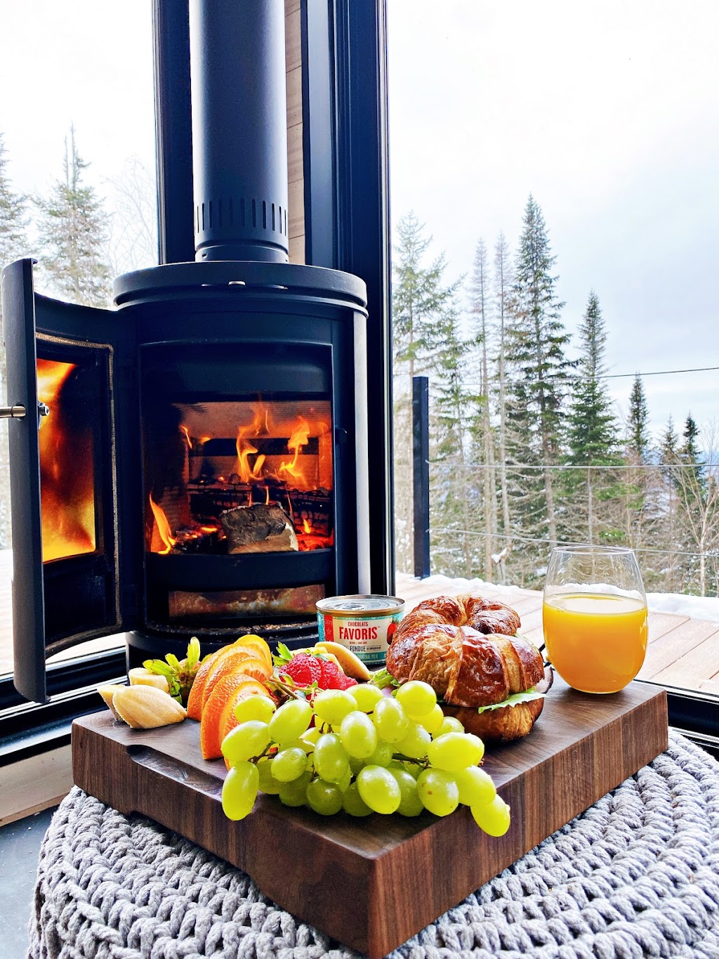 MIR - micro-chalet | 86 Chemin du Coyote, Lac-Beauport, QC G3B 1B3, Canada | Phone: (581) 308-7445