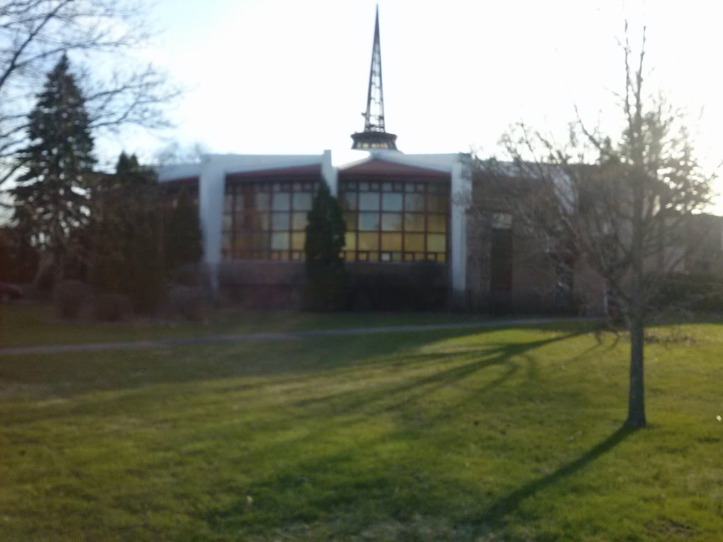 St Gilles | 226 Rue des Alouettes, Laval, QC H7G 3W1, Canada | Phone: (450) 669-0909