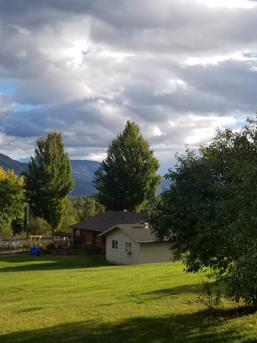 Adams Lake Indian Band | 6453 Hillcrest Rd, British Columbia V0E 1M0, Canada | Phone: (250) 679-8841